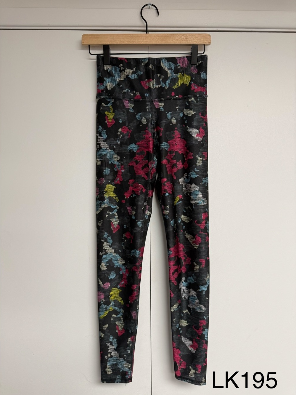 Terez Colorful Camo Performance Leggings Small Style 2442